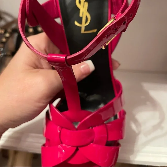 Saint Laurent got pink tribute heels - Picture 3 of 8